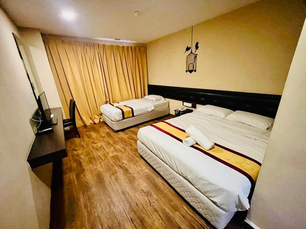 Green Town Hotel Classic Malacca Екстериор снимка