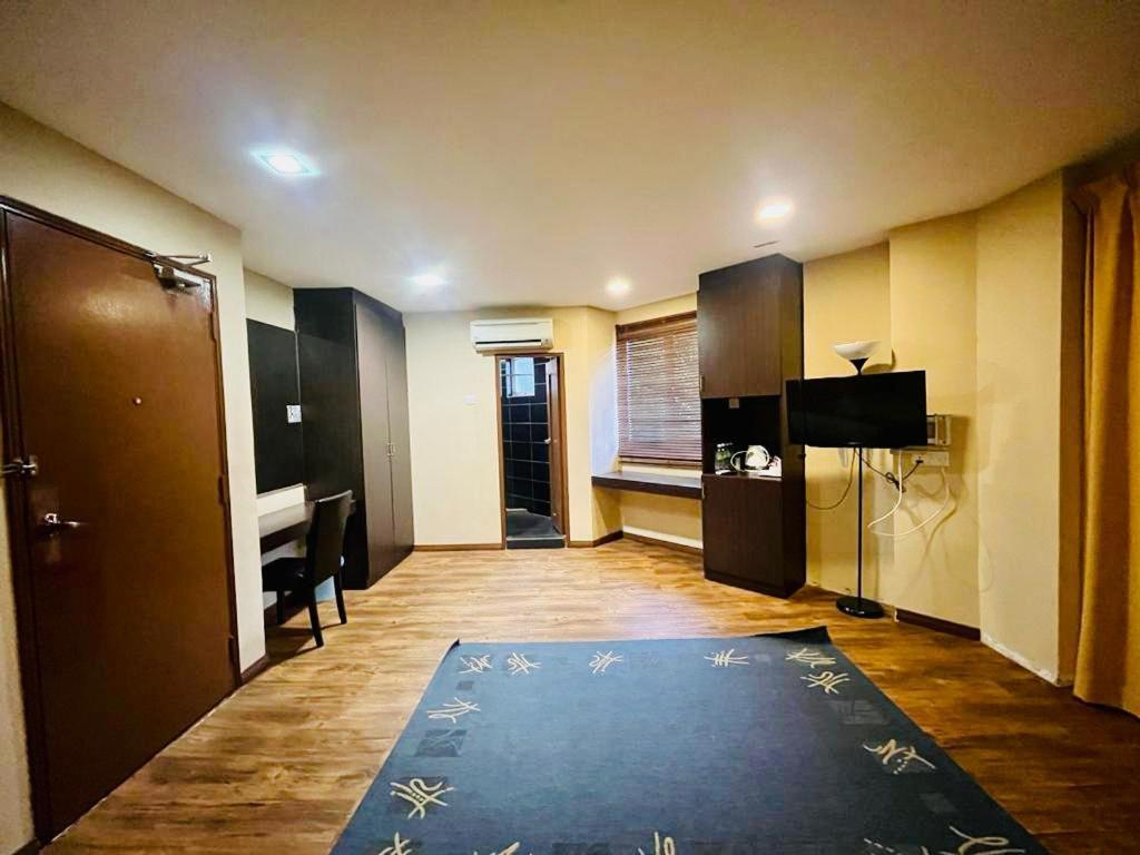 Green Town Hotel Classic Malacca Екстериор снимка